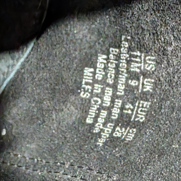 Carlos Santana Black Suede Boots w/ Buckle Straps - Picture 7 of 7